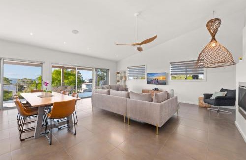 Nelson Bay House | Wahgunyah Road 52