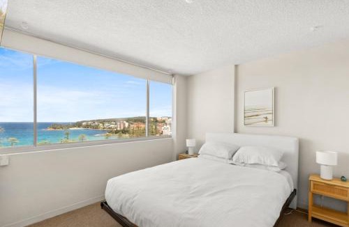 Manly Apartment | Wake Up to the Ocean: 1-Bed with Pool & Views