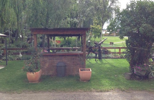 Walcha House | Walcha Royal Cafe & Accommodation