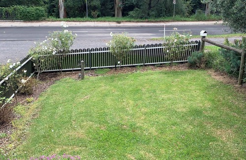 Warburton Cottage | Warburton Ellen Cottage nWalk to IGA , River Walk & local Restaurants. n