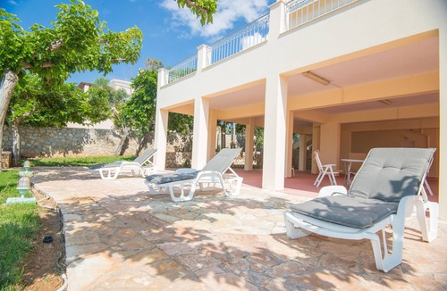 Ermionida Villa | Waterfront 5BR Villa near Porto Heli