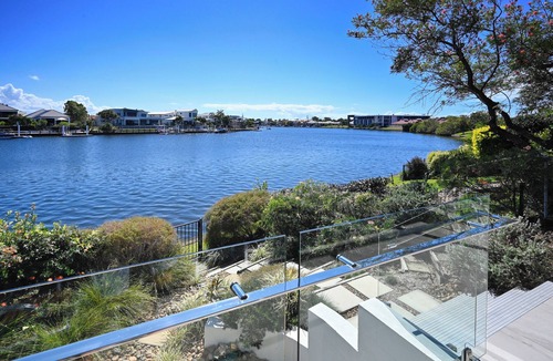 Warana House | Waterfront Stylish Luxury, Light, Relaxed