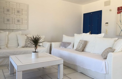 Nea Cryssi Akti Villa | Waterfront Villa ANTIPAROS