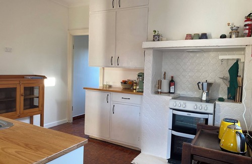 Kingscote House | WattleJack Cottage is the perfect base for exploring all that KI has to offer!