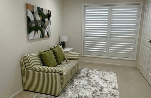 Caves Beach House | Wave Song - minutes to the shore