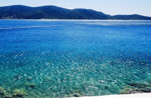 Salamis House | Wavedance Accommodation (Posidonas)