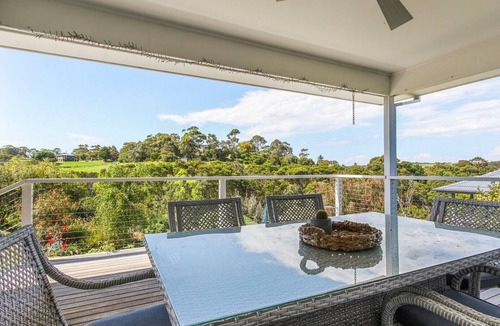 Lake Bunga House | Waves and Blossoms - Lake Bunga