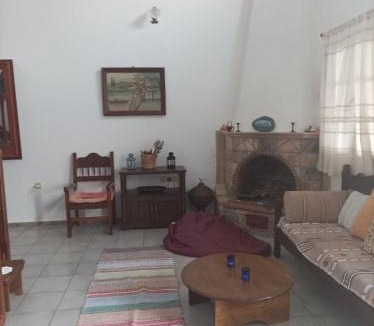 Kalymnos House | Waves and Walls -A kalymnian stay