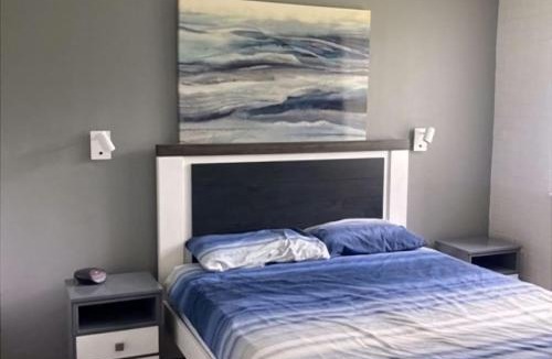Surf Beach House | Waves at Surf Beach