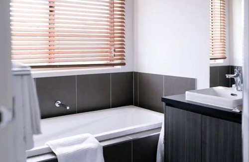 Shepparton South House | Welcome to this stunning house located in the heart of Shepparton!