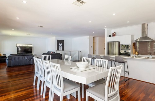 North Arm Cove House | Whispering Waves- Discover Your Perfect Getaway at Our North Arm Cove Waterfront Retreat!