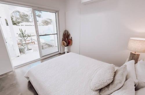 Jubilee Pocket House | Whitcactus Villa