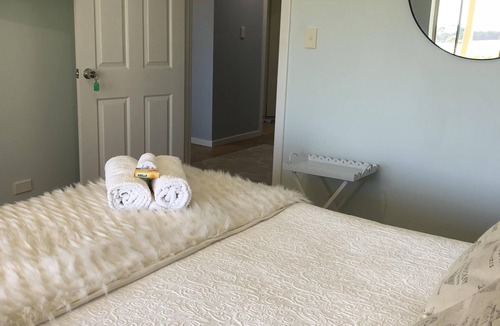 Elleker House | White Dog Lane Homestead rooms