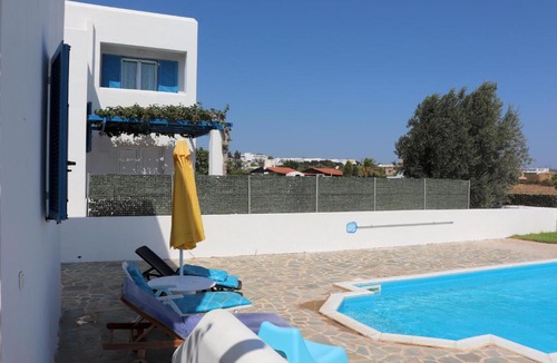 Gennadi House | WHITE HOUSES 3