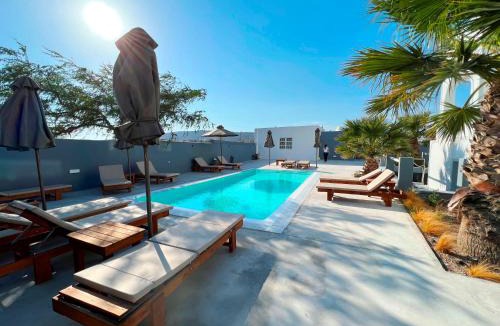 Perivolos Hotel | White Lily Suites & Lofts - Adults Only 16 Plus