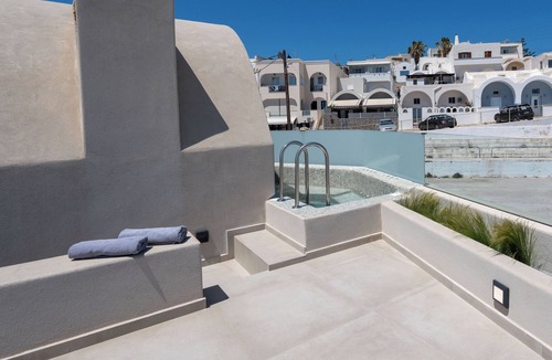 Vothon Apartment | White Orchid Apartments