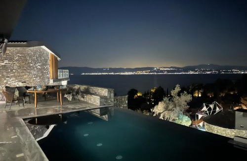 Amarinthos Villa | Windmills & The Villas-Aiolos ll