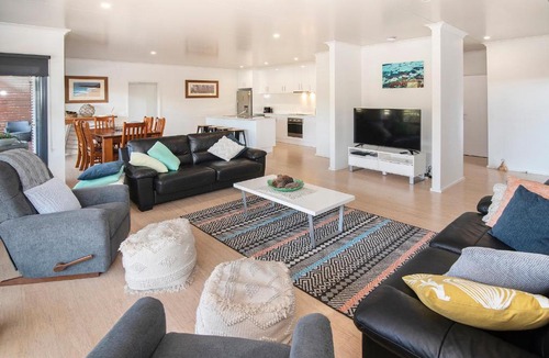 Wilyabrup Ski Chalet | Wirraway Luxury Chalet