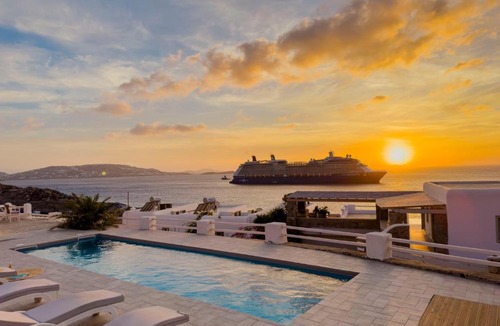 Tourlos House | With-inn Mykonos Suites