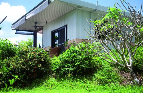 Cow Bay House | Wompoo Eco Retreat - Mangosteen Bungalow with views