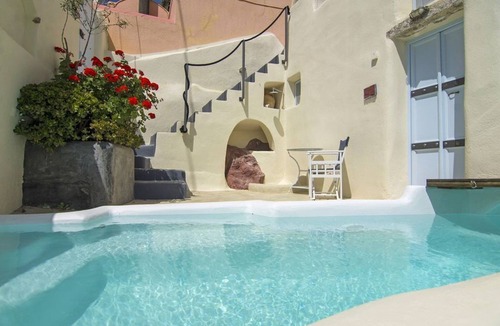Emporio Villa | Wonderful Santorini Villa | 2 bedrooms | Villa Volcano | Emporeio | Outdoor.