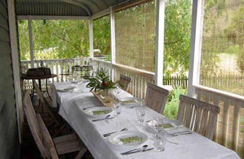 Wollombi House | Woodcutters House | Meander to Wollombi | Best enjoyed with friends or family
