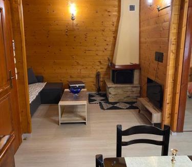 Ioannina Apartment | WOODEN HOUSE IN IOANNINA