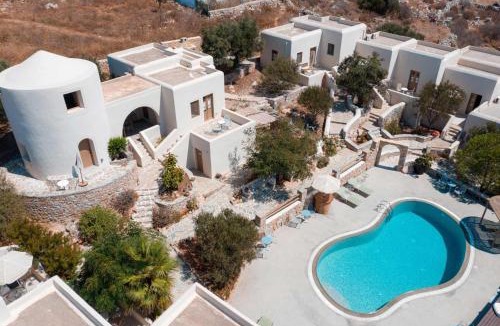 Folegandros Town Apartment | XARAKI Traditional Houses