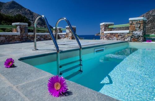Kamares House | Xerolithia
