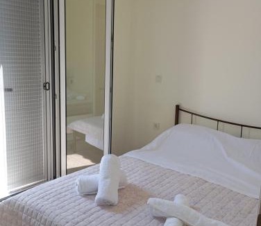 Petalidi Apartment | Xrisa Apartments