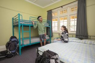 Newcastle Hostel | YHA Newcastle Beach