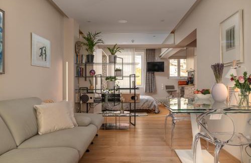 Neos Kosmos Apartment | Zen home