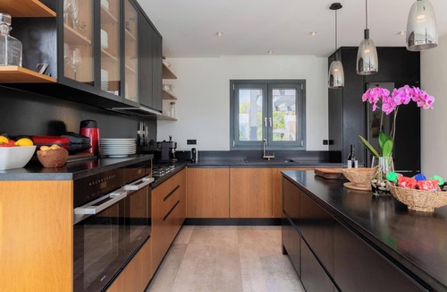 Parelia Villa | Zervos - Three Bedroom Villa, Sleeps 6