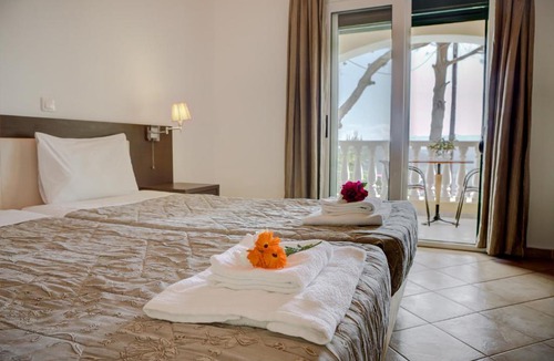 Afionas House | ZEUS THRONE RESORT ..