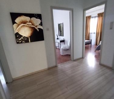 Ellinika House | Zeveli