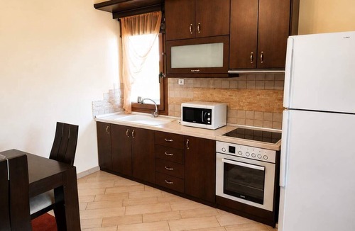 Mandrakion Apartment | Zidoron House - Peaceful Retreat at Lake Kerkini