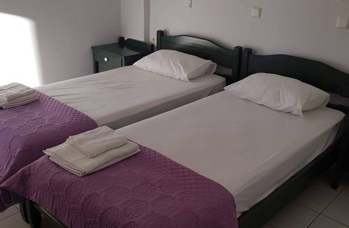 Agii Apostoli Apartment | Zinovia One-Bedroom Apartment with balcony 2