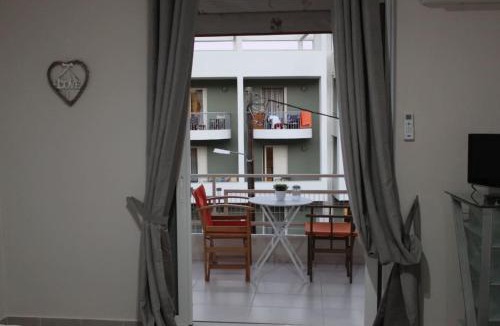 Tolo Apartment | Zoe Apartments