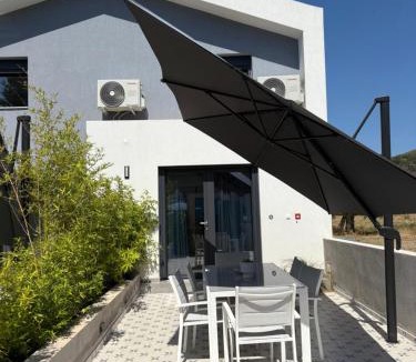Toroni Villa | Zoha Villas