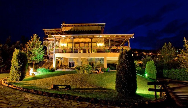 Εσπερίδες in Naousa