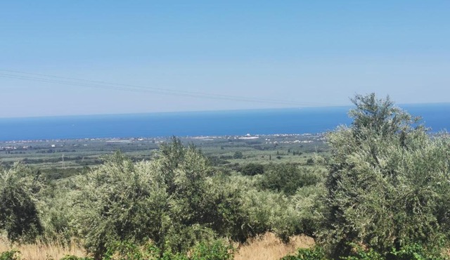 Εφχαριστη βιλα με εσωτερικο τζακι in Kyparissia