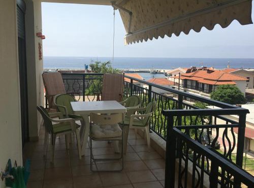 Νέα Σκιώνη, Χαλκιδικής in Nea Skioni