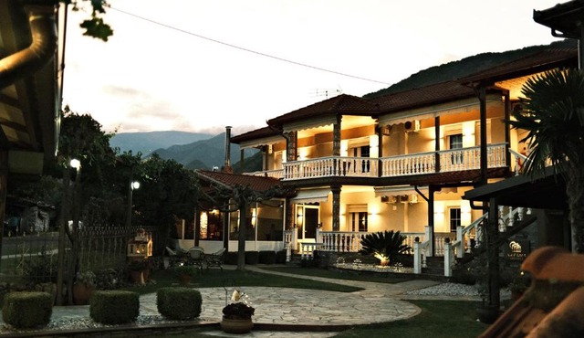 Ξενώνας Χάραμα in Almopia
