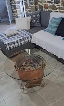 Πέτρινο Αλώνι in Panayía