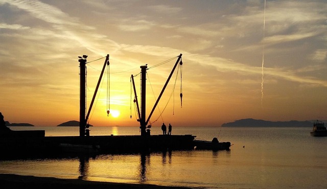 Παραλιακο σπιτι Μπροστά στην παραλια Registry no 00000059697