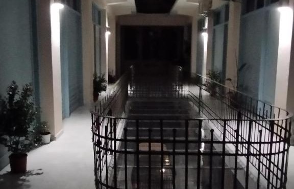 Στούντιο Στη Στοά Βαρβουτσή Νούμερο#7 in Kalamata