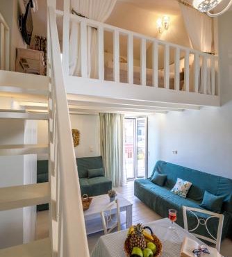 Τrilogy Studios in Syvota