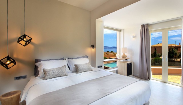 180 South Seaside Hotel in Ermionida