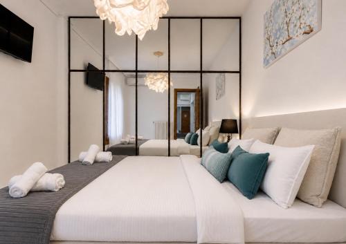 95sqm - 10min center - 2 bedrooms -2AirCo - Gas heating - 3 SmartTvs - 2nd floor - Optical fiber in Thessaloniki