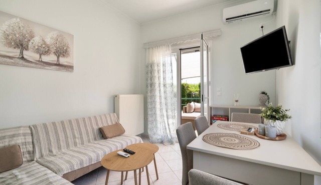 A Casa D'Irene Country House with Terrace and Garden in Amaliada
